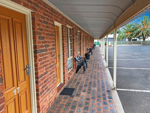 The Leeton Heritage Motor Inn - Accommodation 4U 2