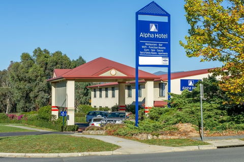 Alpha Canberra Hotel - Accommodation 4U 1