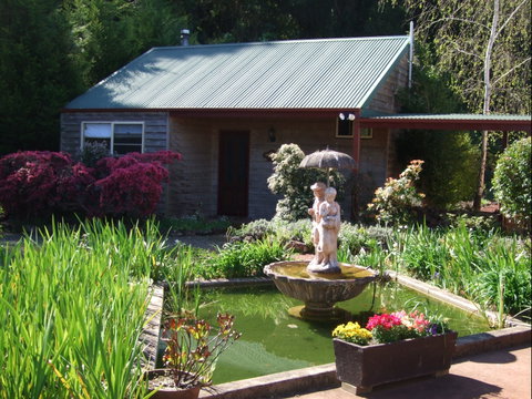 Barefoot Springs B And B - Accommodation 4U 0