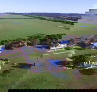 Bear Gully Coastal Cottages - Accommodation 4U
