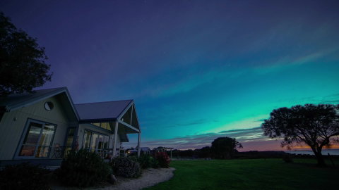 Bear Gully Coastal Cottages - Accommodation 4U 1