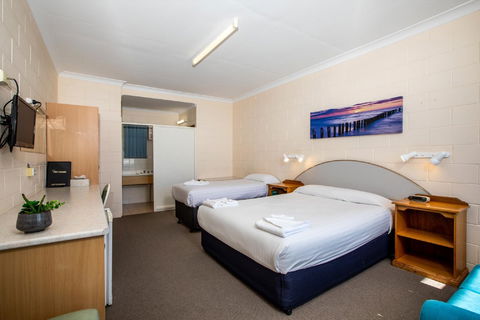 Blue Seas Motel - Accommodation 4U 2