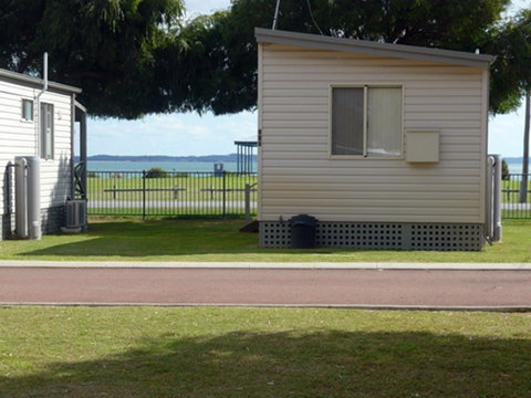 Cee And See Caravan Park - Accommodation 4U 2