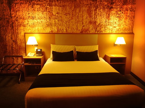 Desert Cave Hotel - Accommodation 4U 2