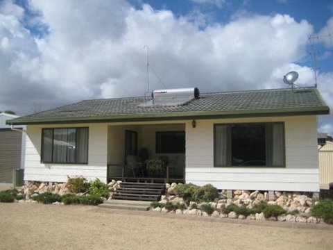 Easto's - Accommodation 4U 0