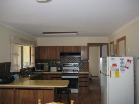 Easto's - Accommodation 4U 1