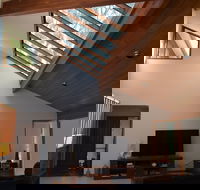 Echostayz Chez Shar Beach House - Accommodation 4U