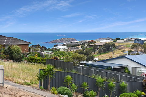 Fluke Court, Encounter Bay - Accommodation 4U 0