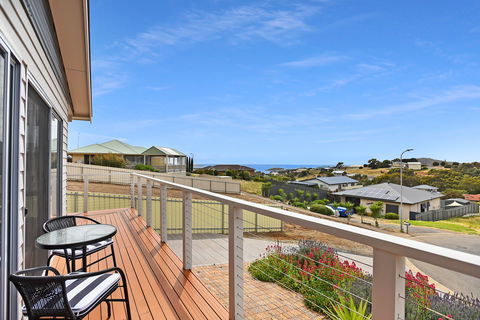 Fluke Court, Encounter Bay - Accommodation 4U 1