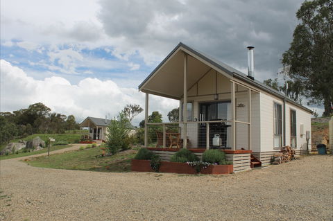 Grace Cottages - Accommodation 4U 0