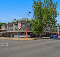 Imperial Hotel - Accommodation 4U