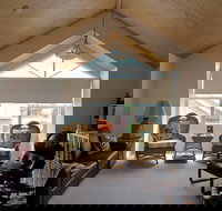 Osprey 10 - Queenscliff Townhouse - Accommodation 4U