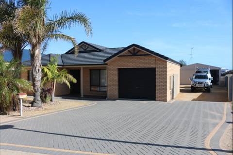 Port Hughes Escape - Accommodation 4U 0