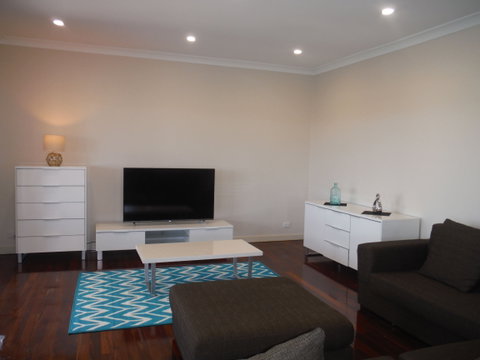 Stately Waters - Accommodation 4U 2