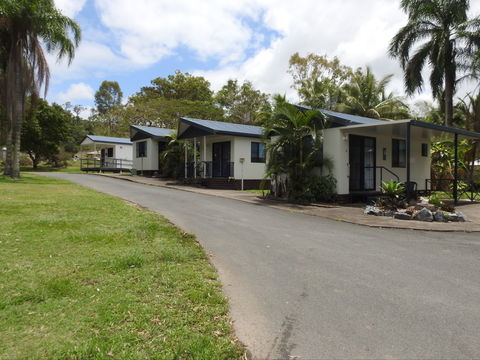 Tropicana Caravan Park Sarina - Accommodation 4U 0