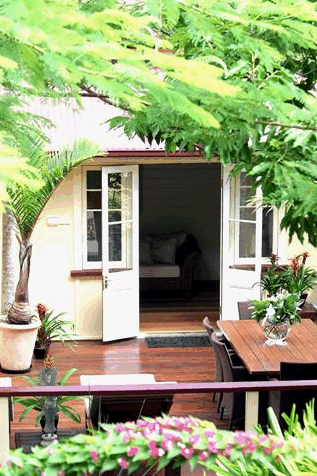 Byron Blisshouse - Massinger - Accommodation 4U 5