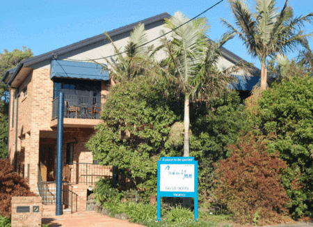 Creekside Inn - Accommodation 4U