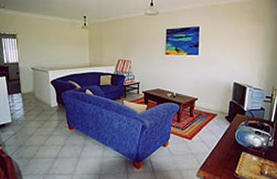 A Beachfront Villa Rockingham - Accommodation 4U 2