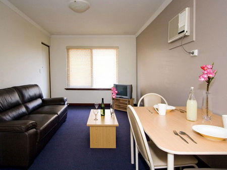 Burswood Lodge - Accommodation 4U 1