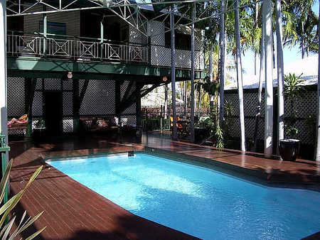 McAlpine House - Accommodation 4U 3