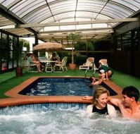 Elm Court Motel - Accommodation 4U