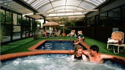 Elm Court Motel - Accommodation 4U 0