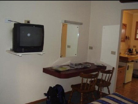 Elm Court Motel - Accommodation 4U 4