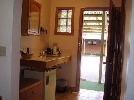 Elm Court Motel - Accommodation 4U 5