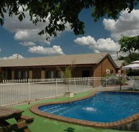 Fountain Court Motor Inn - Accommodation 4U