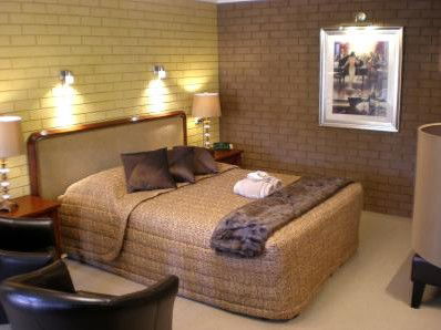 Estelle Kramer Motor Inn - Accommodation 4U 0