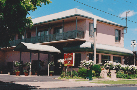 New England Motor Inn - Accommodation 4U 2