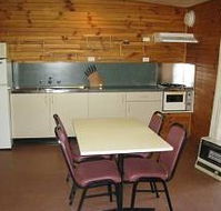 Anglers Reach Lakeside Village - Accommodation 4U