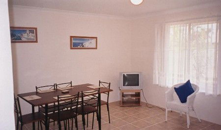 JJ's Holiday Cottages - Butler Street - Accommodation 4U 0