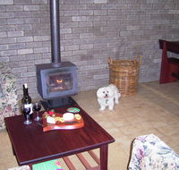 Caves Road Chalets - Accommodation 4U