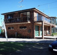 Arrawarra Point - Accommodation 4U