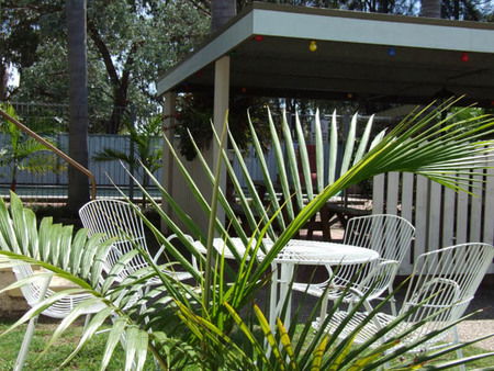 Avalon Holiday Units - Accommodation 4U 2