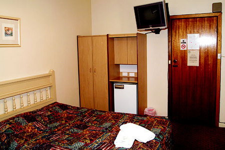 Knickerbocker Hotel Motel - Accommodation 4U 1