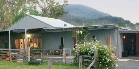 Barrington Village Retreat - Accommodation 4U 3