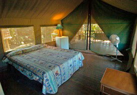 Lions Den Hotel - Accommodation 4U 0