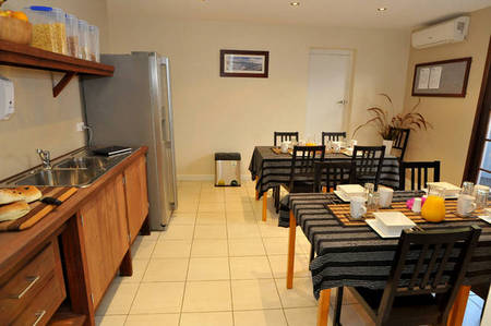 Waikiki Beach Bed And Breakfast - Accommodation 4U 4