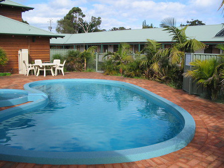 Tree Top Walk Motel - Accommodation 4U 2