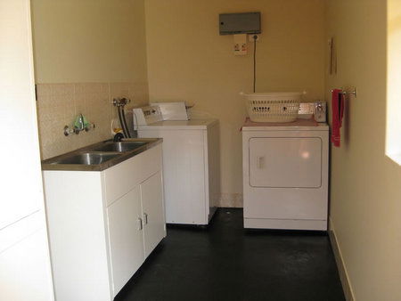 Mill House Cottage - Accommodation 4U 4