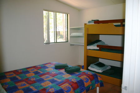 Dwellingup Chalets And Caravan Park - Accommodation 4U 5