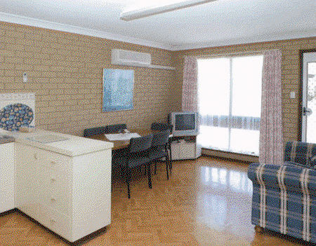 Port Denison Holiday Units - Accommodation 4U 1