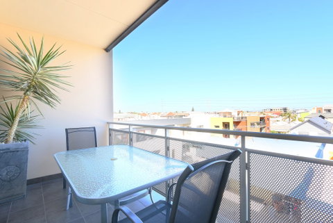 Antonas Verandah Apartments - Accommodation 4U 2