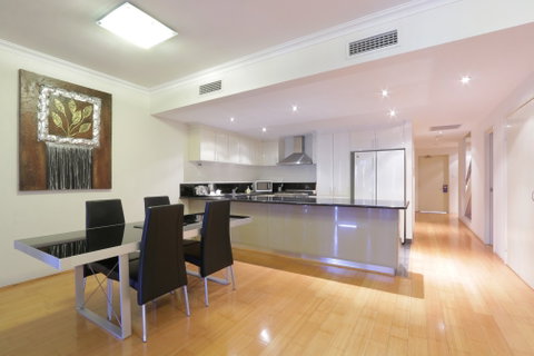 Antonas Verandah Apartments - Accommodation 4U 3