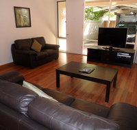 Adelaide Serviced Accommodation - Archer Townhouse - Accommodation 4U