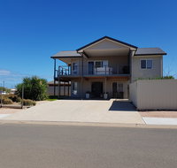 Agape Holiday Home - Accommodation 4U