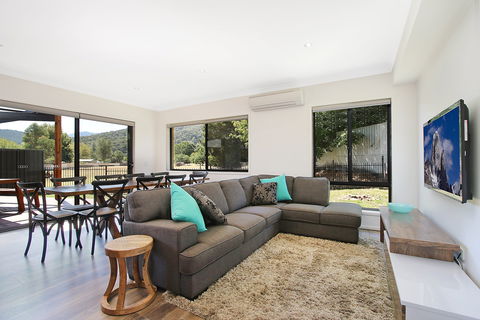 Alpine Knights - Accommodation 4U 1