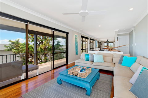 Apricari - Accommodation 4U 0